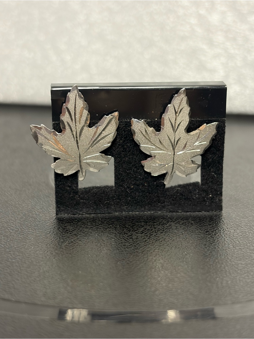 Vintage ENCO Sterling Silver Maple Leaf Clip-On Earrings Canada MCM 925
